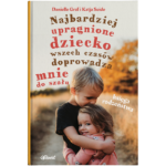 Dziecko kopie gryzie szczypie