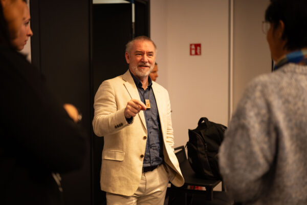 Potrzeba obecności - ebook - obrazek 4